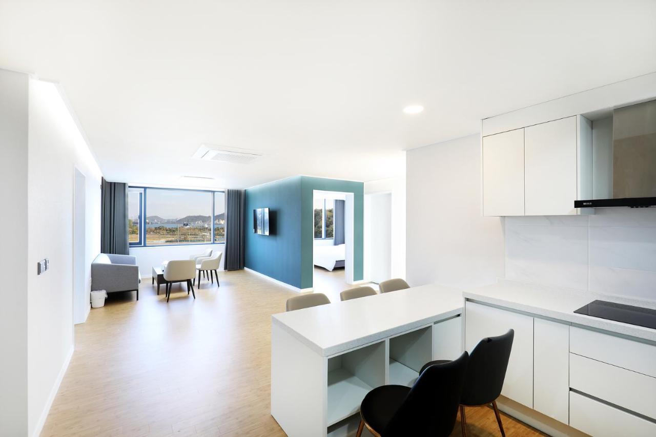 Mokpo Ocean Hotel Екстер'єр фото