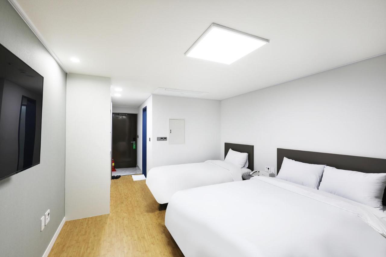 Mokpo Ocean Hotel Екстер'єр фото