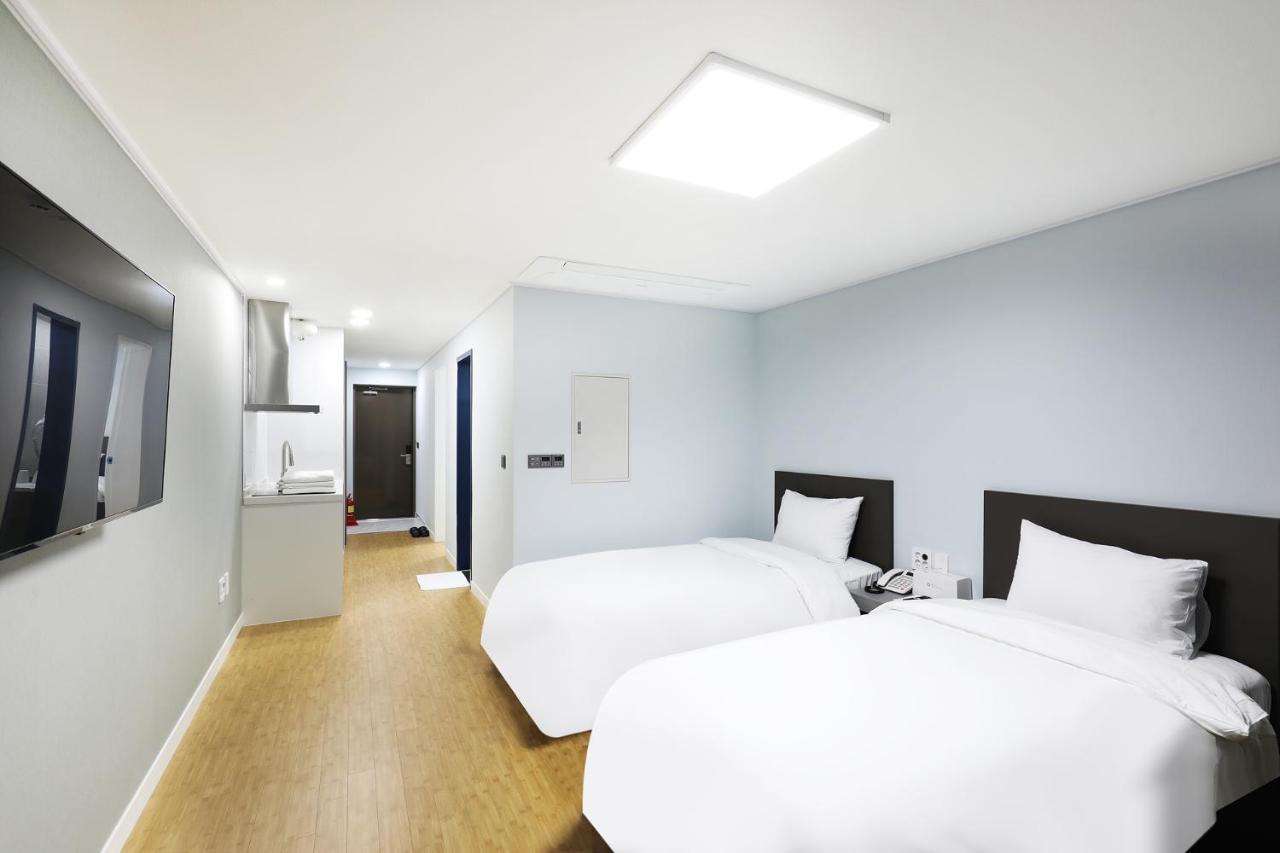 Mokpo Ocean Hotel Екстер'єр фото