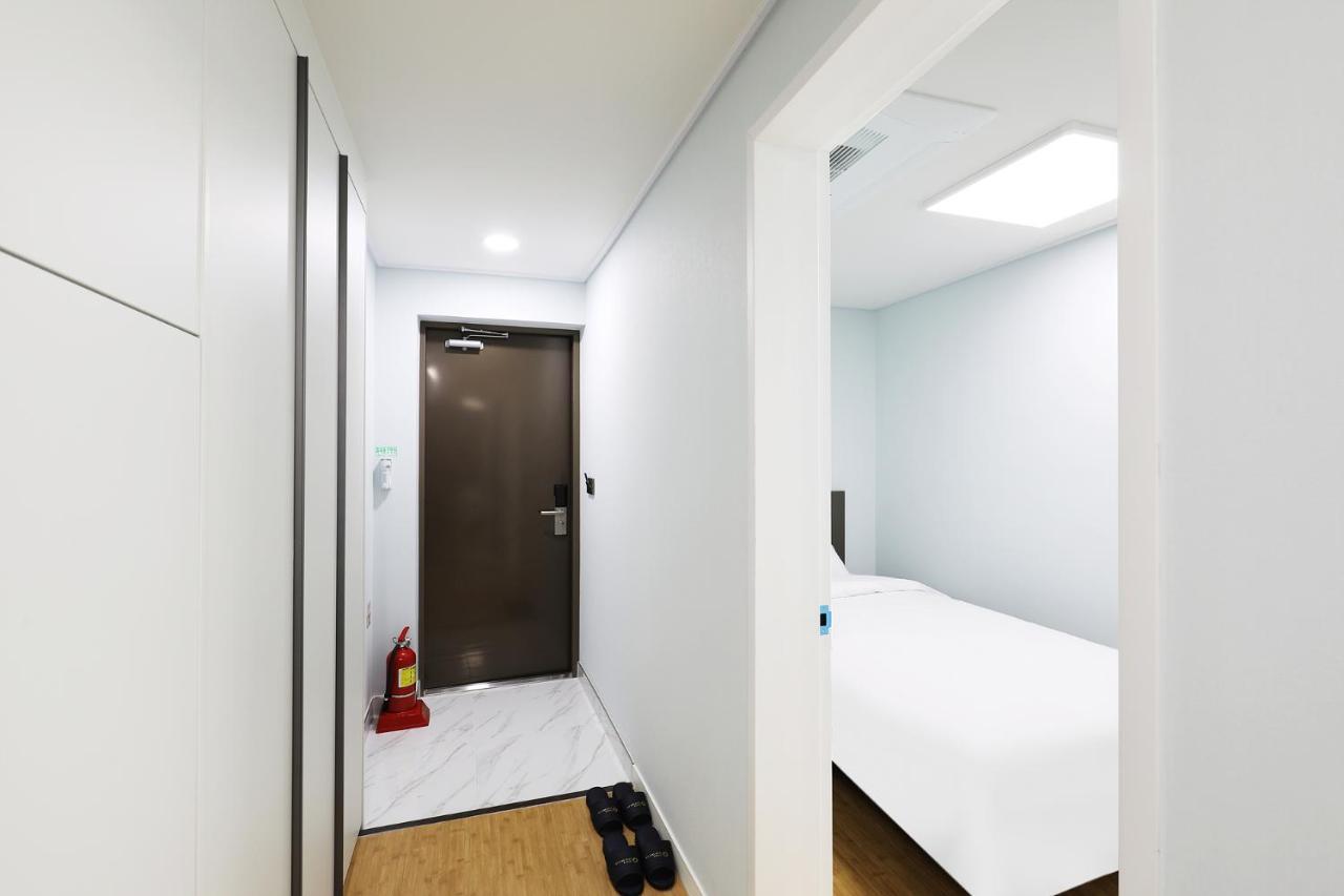 Mokpo Ocean Hotel Екстер'єр фото