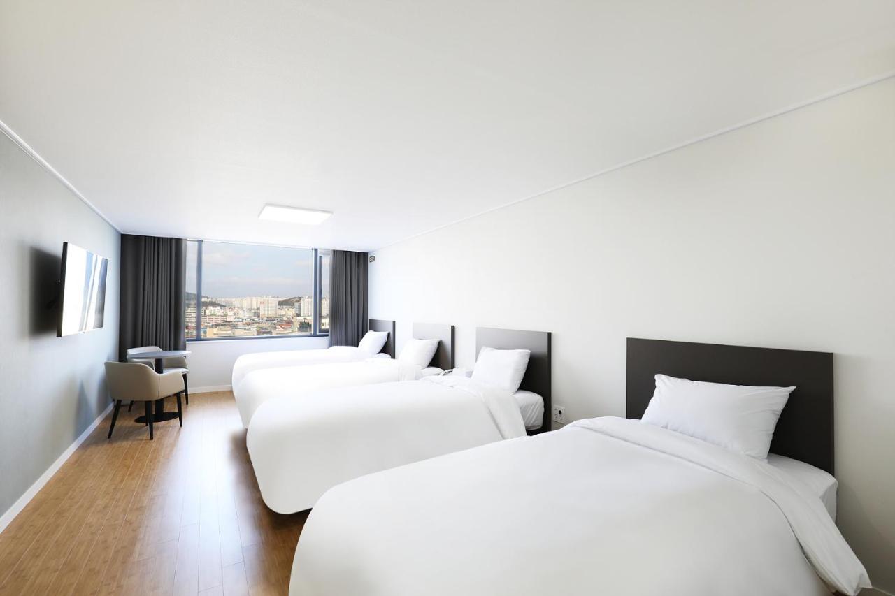 Mokpo Ocean Hotel Екстер'єр фото